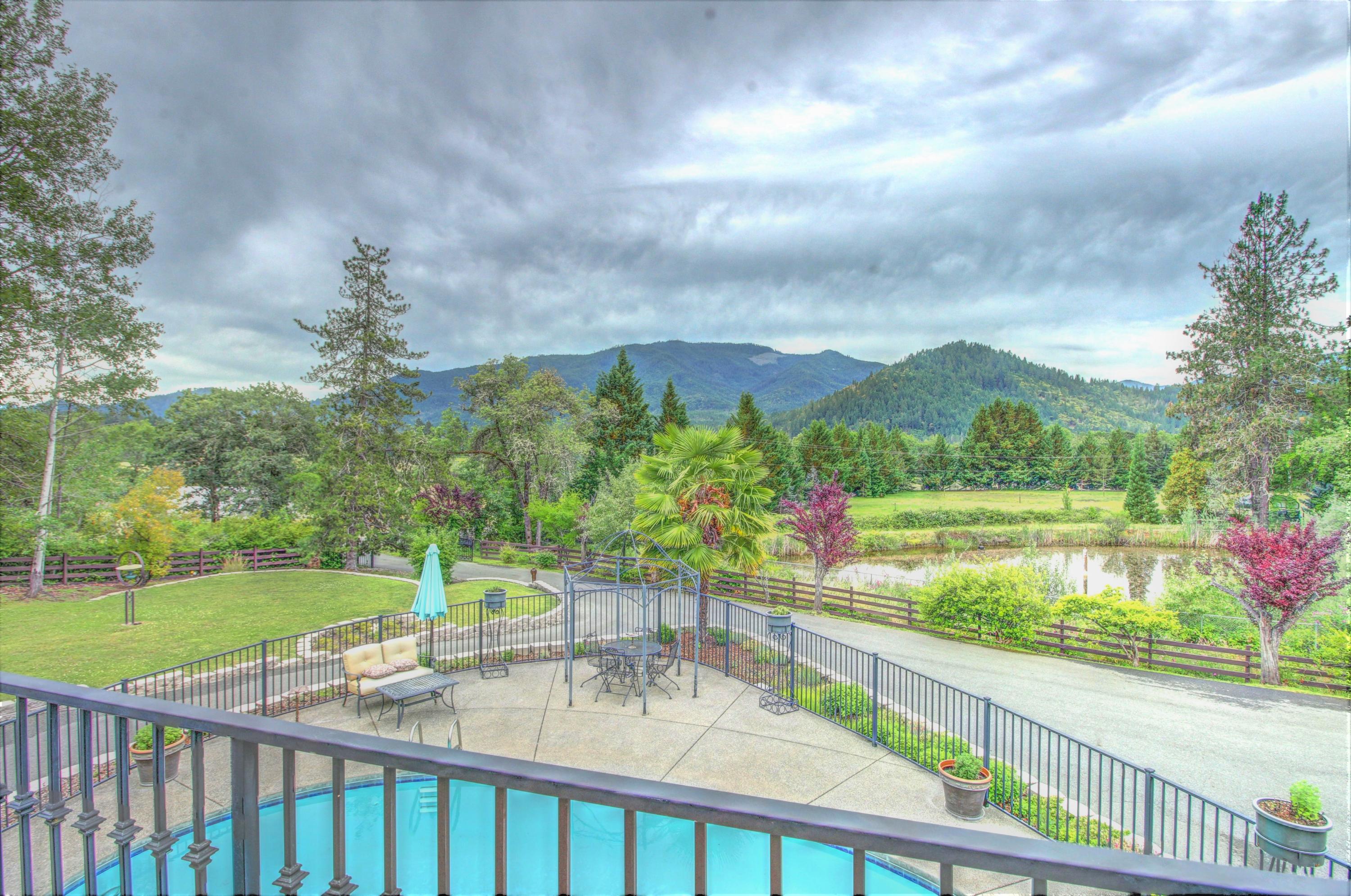 100 Springbrook Drive Grants Pass, OR 97527 - Photo 33 of 57 View from Deck