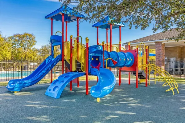 $2,200 | 2609 Annalea Lane, Little Elm, TX 75068