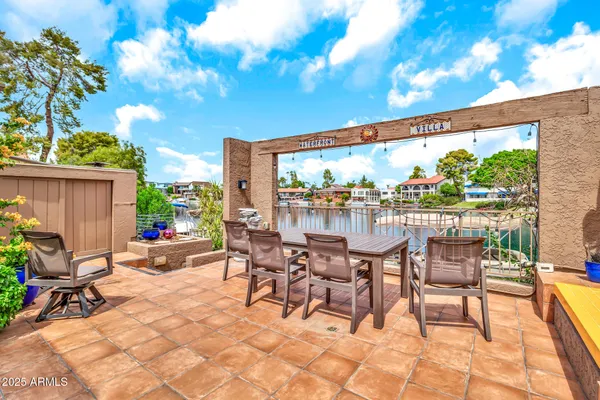 $759,999 | 1124 East Driftwood Drive, Tempe, AZ 85283