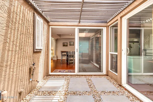 $759,999 | 1124 East Driftwood Drive, Tempe, AZ 85283