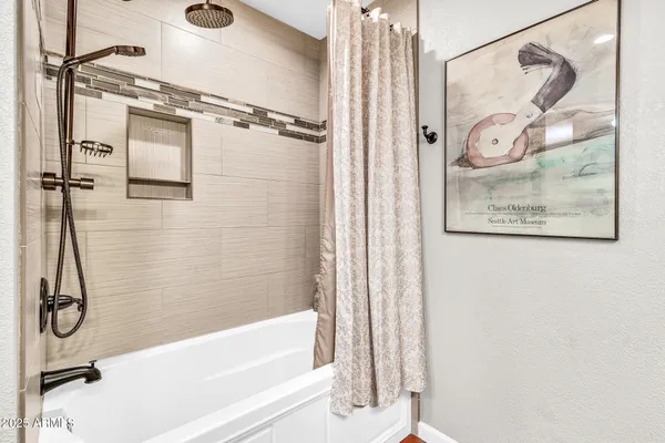 $759,999 | 1124 East Driftwood Drive, Tempe, AZ 85283