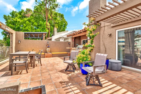 $759,999 | 1124 East Driftwood Drive, Tempe, AZ 85283