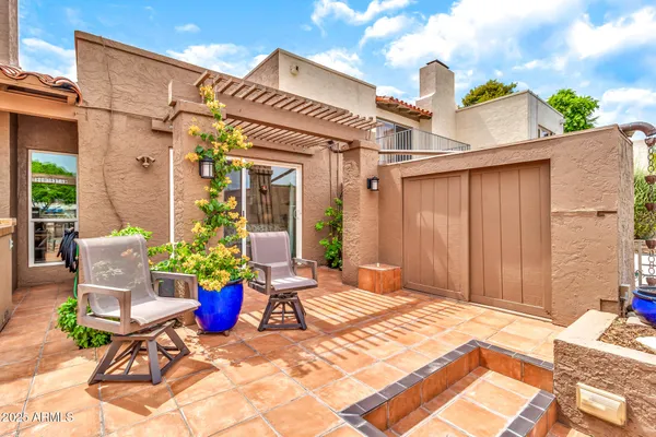 $759,999 | 1124 East Driftwood Drive, Tempe, AZ 85283