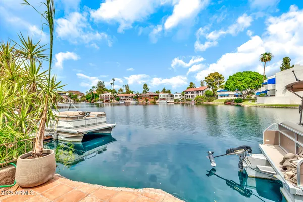 $759,999 | 1124 East Driftwood Drive, Tempe, AZ 85283