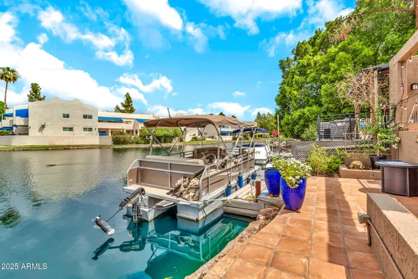 $759,999 | 1124 East Driftwood Drive, Tempe, AZ 85283