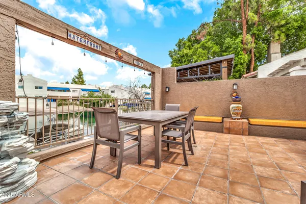 $759,999 | 1124 East Driftwood Drive, Tempe, AZ 85283