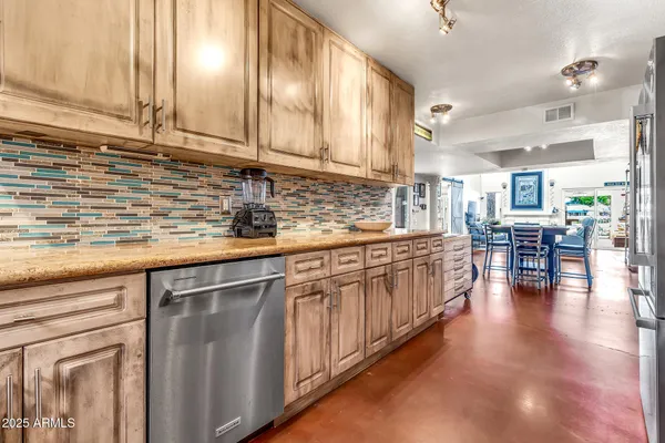 $759,999 | 1124 East Driftwood Drive, Tempe, AZ 85283