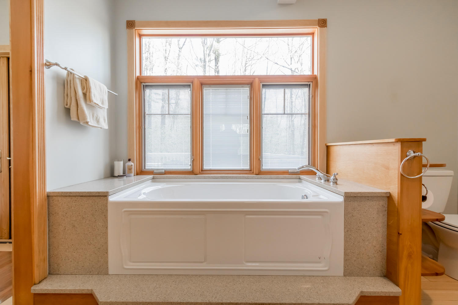 379 Middle Road Falmouth, ME 04105 - Photo 25 of 41 20200511DS-61025