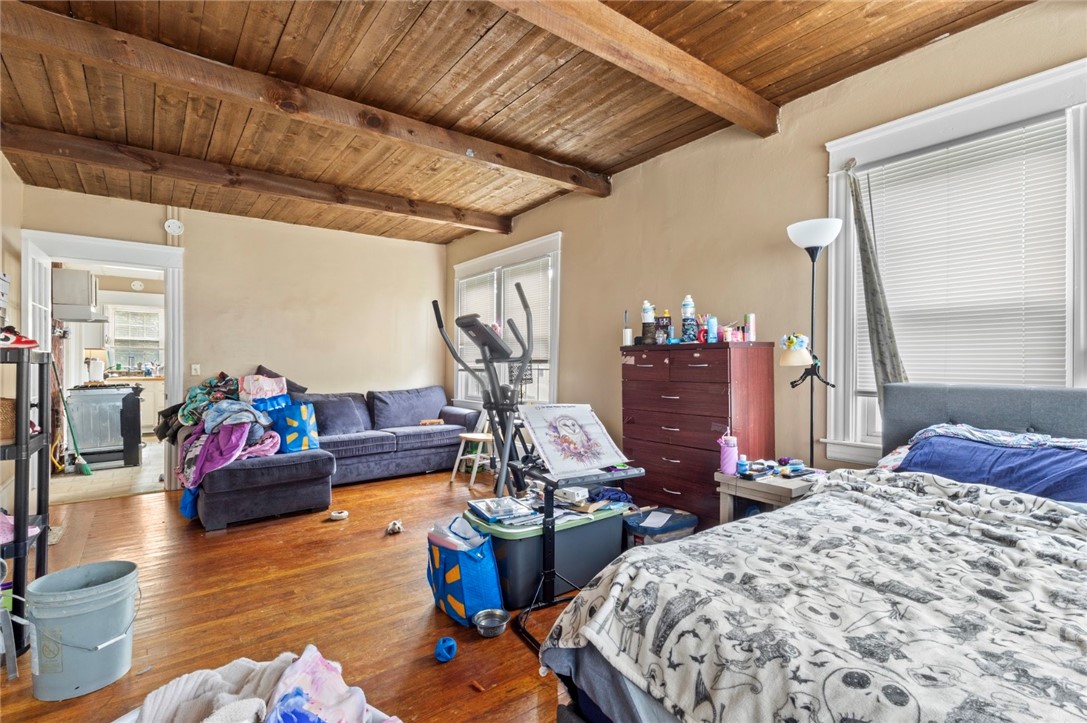 9 Southern Street Cranston, RI 02920 - Photo 11 of 31