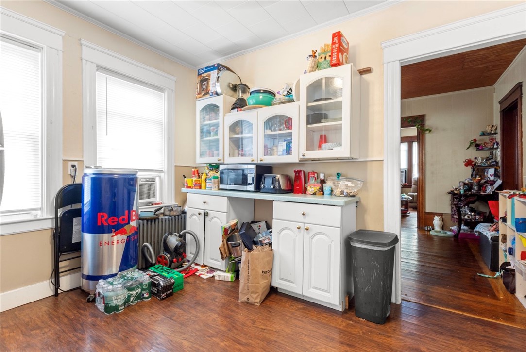 9 Southern Street Cranston, RI 02920 - Photo 14 of 31