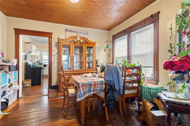 $565,000 | 9 Southern Street, Cranston, RI 02920