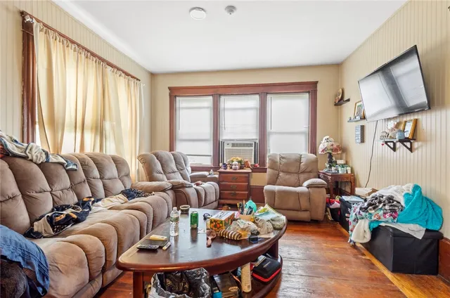 $565,000 | 9 Southern Street, Cranston, RI 02920