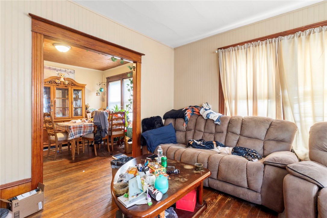 9 Southern Street Cranston, RI 02920 - Photo 21 of 31