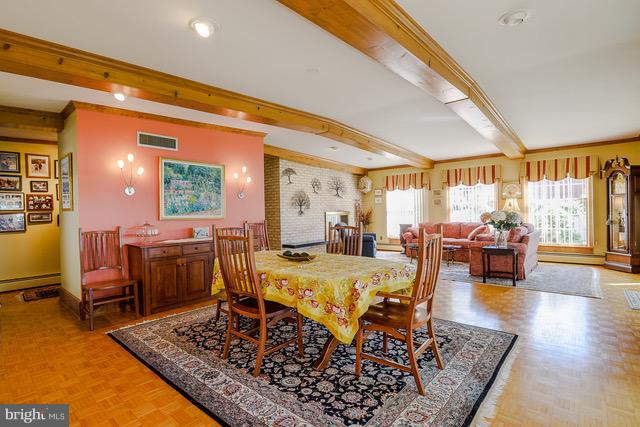 7 North Bluff Road Chesapeake City, MD 21915 - Photo 17 of 37 Dining area, combo with den