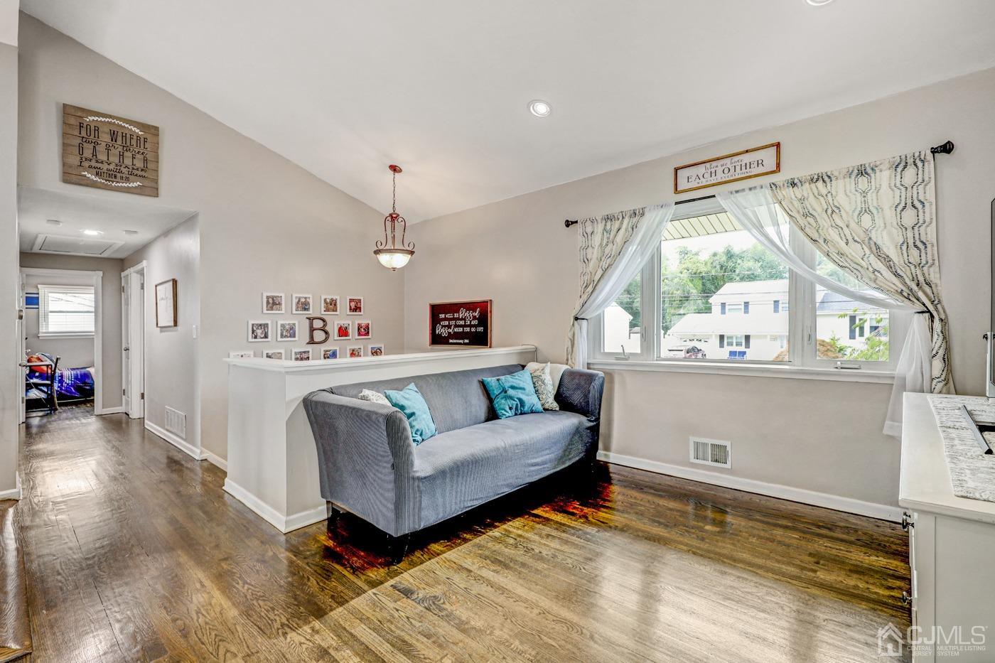 39 Owens Road Old Bridge, NJ 08857 - Photo 11 of 36 Gallery Image 11