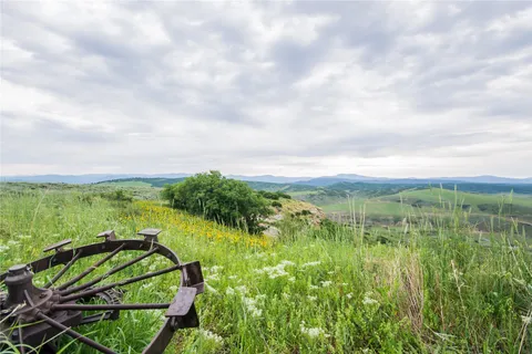 $640,000 | 23000 Saddlebow Lane, Steamboat Springs, CO 80487