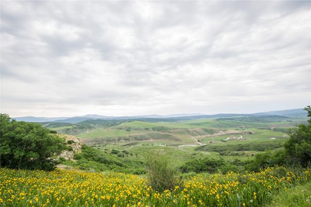 $640,000 | 23000 Saddlebow Lane, Steamboat Springs, CO 80487