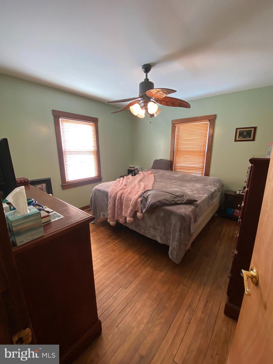 2332 Newcombtown Road Millville, NJ 08332 - Photo 5 of 16 Master bedroom