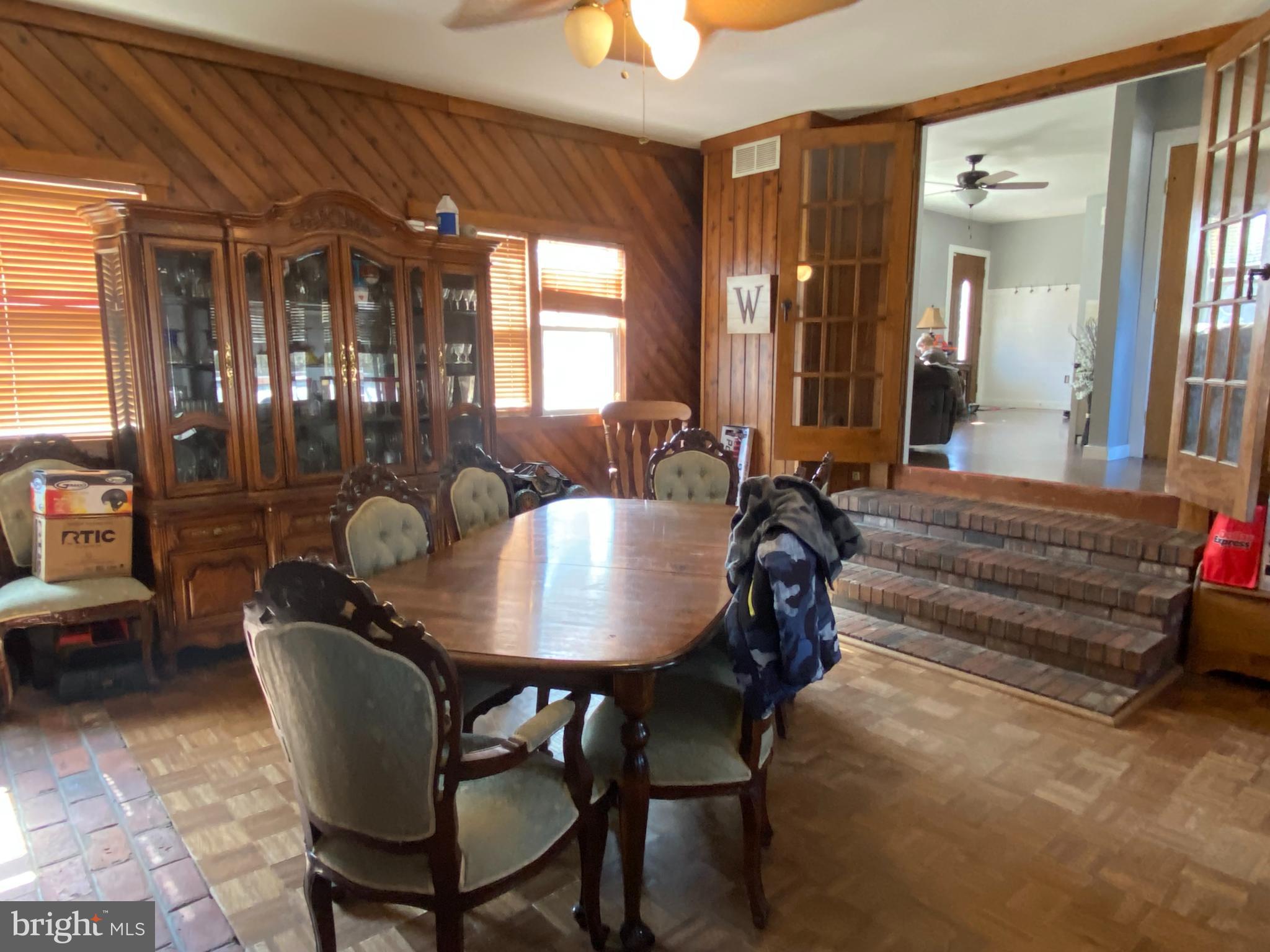 2332 Newcombtown Road Millville, NJ 08332 - Photo 9 of 16 Dining/family room
