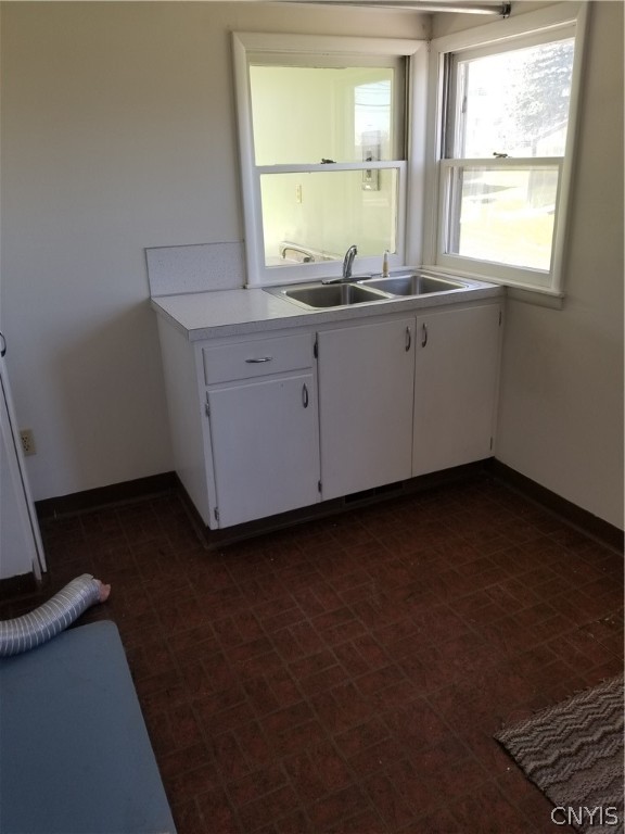 7134 Lakeshore Road Cicero, NY 13039 - Photo 21 of 40