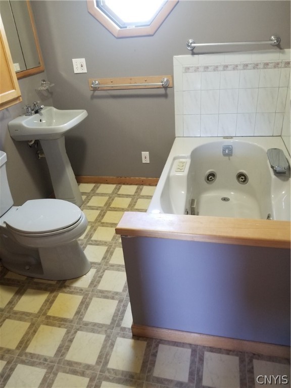 7134 Lakeshore Road Cicero, NY 13039 - Photo 37 of 40