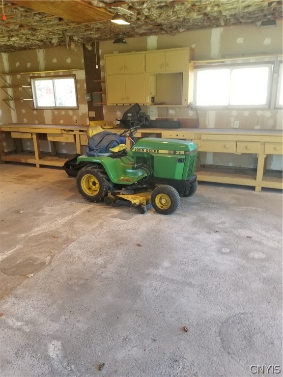 7134 Lakeshore Road Cicero, NY 13039 - Photo 7 of 40