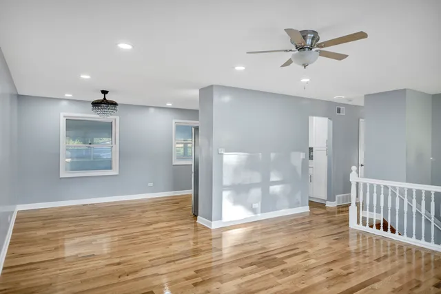 $429,000 | 7031 Glenwood Lane, Hanover Park, IL 60133