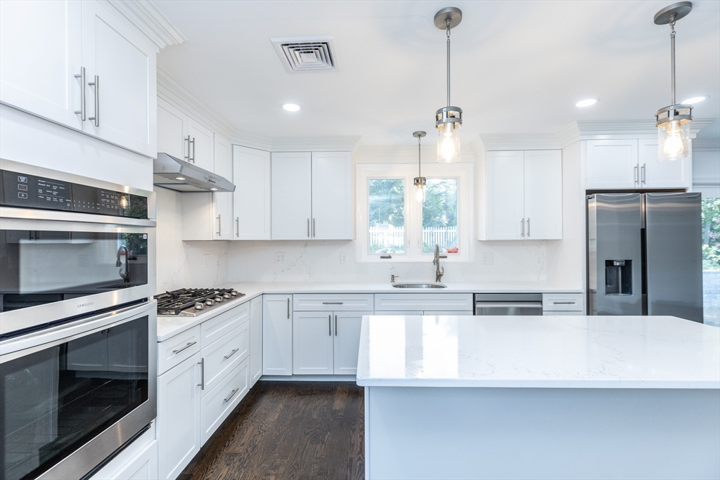 64 Old Andover Road North Reading, MA 01864 - Photo 5 of 36 Gallery Image 5