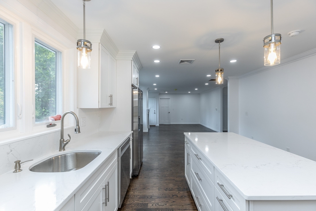 64 Old Andover Road North Reading, MA 01864 - Photo 7 of 36 Gallery Image 7