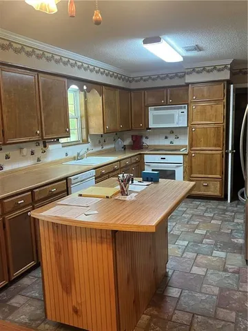 $359,000 | 5481 Old Marksville Highway, Pineville, LA 71360