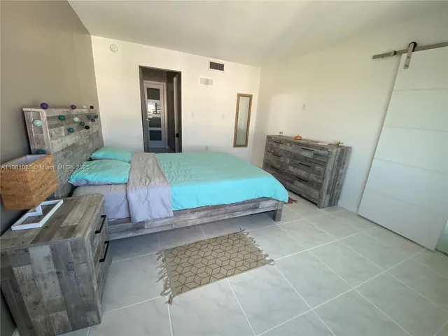 $2,300 | 1200 14th Street, Unit 6B, Miami Beach, FL 33139