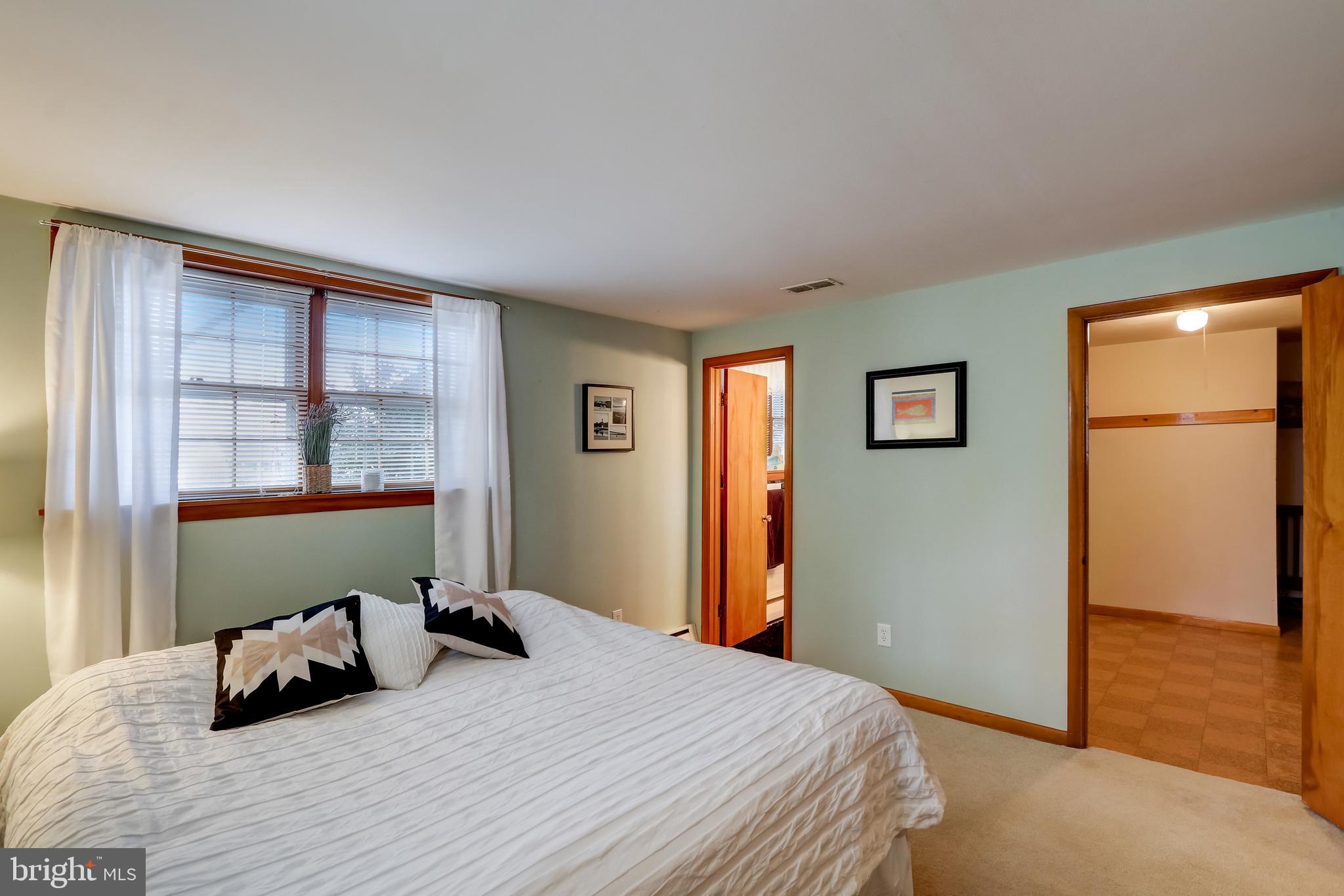 2925 Pinewick Road Ellicott City, MD 21042 - Photo 34 of 50 Gallery Image 34