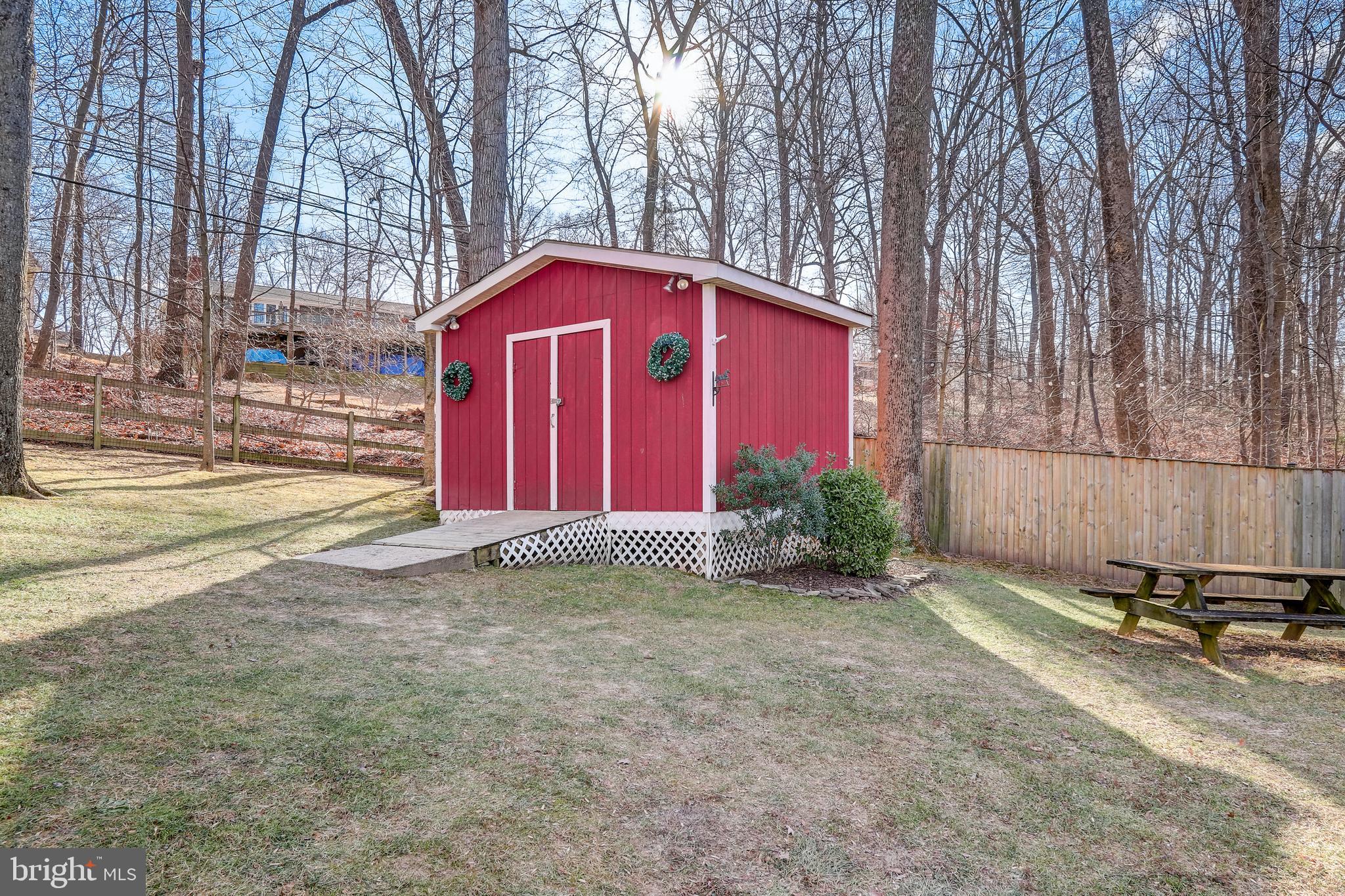 2925 Pinewick Road Ellicott City, MD 21042 - Photo 44 of 50 Gallery Image 44