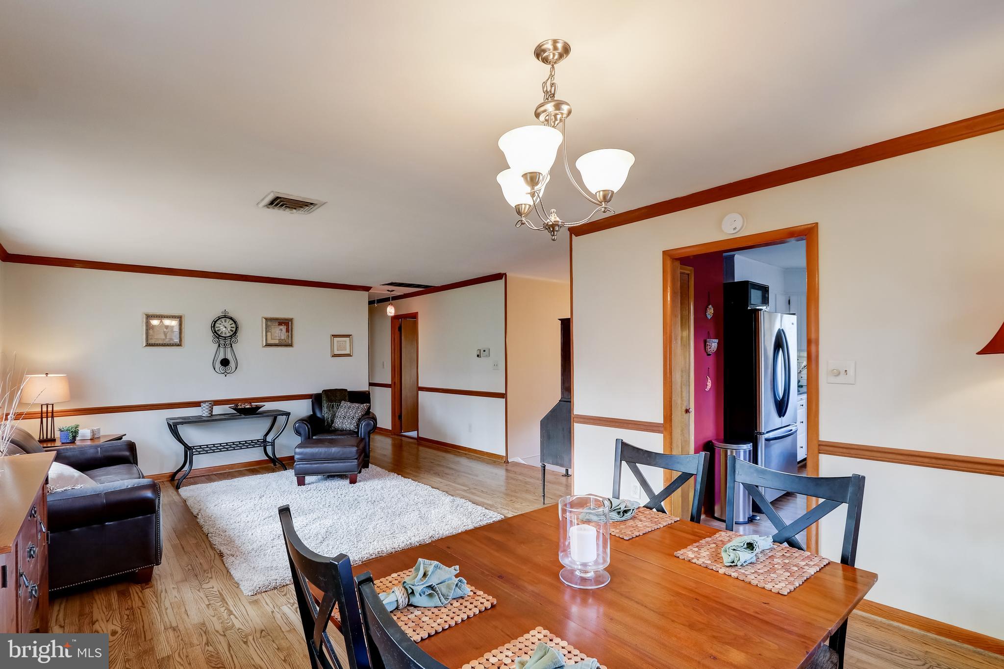 2925 Pinewick Road Ellicott City, MD 21042 - Photo 8 of 50 Gallery Image 8
