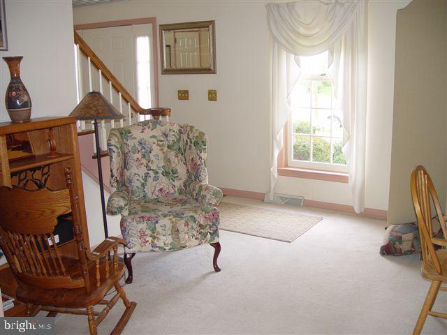259 Kingsbridge Drive Lititz, PA 17543 - Photo 3 of 7