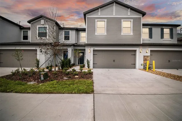 $2,395 | 8221 Corner Pine Way, New Port Richey, FL 34655