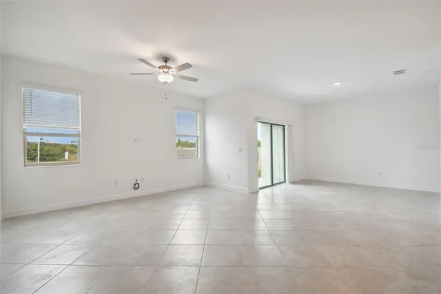 $2,395 | 8221 Corner Pine Way, New Port Richey, FL 34655