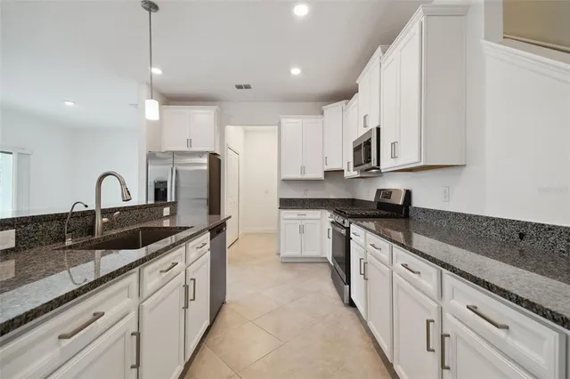 $2,395 | 8221 Corner Pine Way, New Port Richey, FL 34655