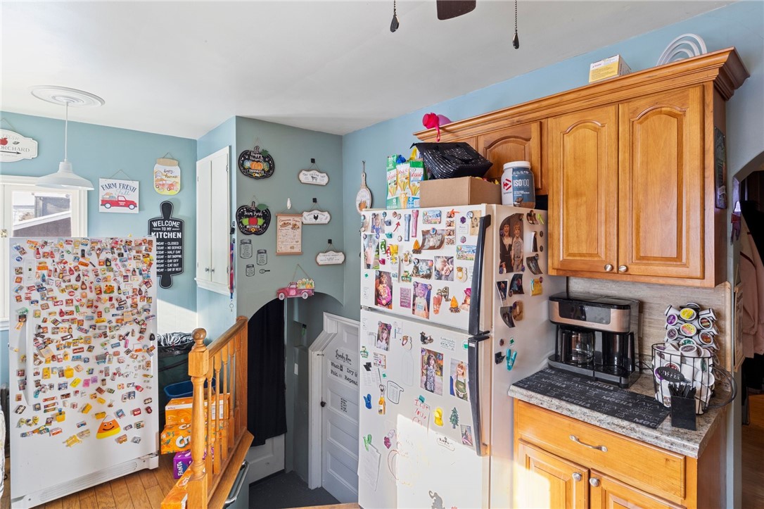 4215 Lake Avenue Rochester, NY 14612 - Photo 17 of 41 Apt 1 - Kitchen