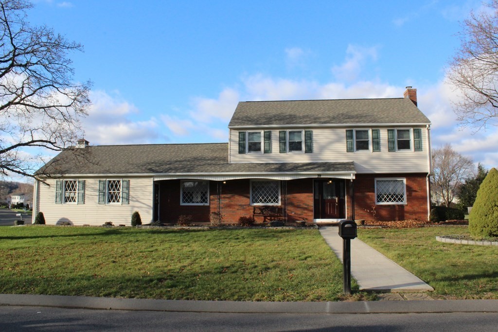 39 Robin Ridge Drive Feeding Hills, MA 01030 - Photo 1 of 26 Gallery Image 1