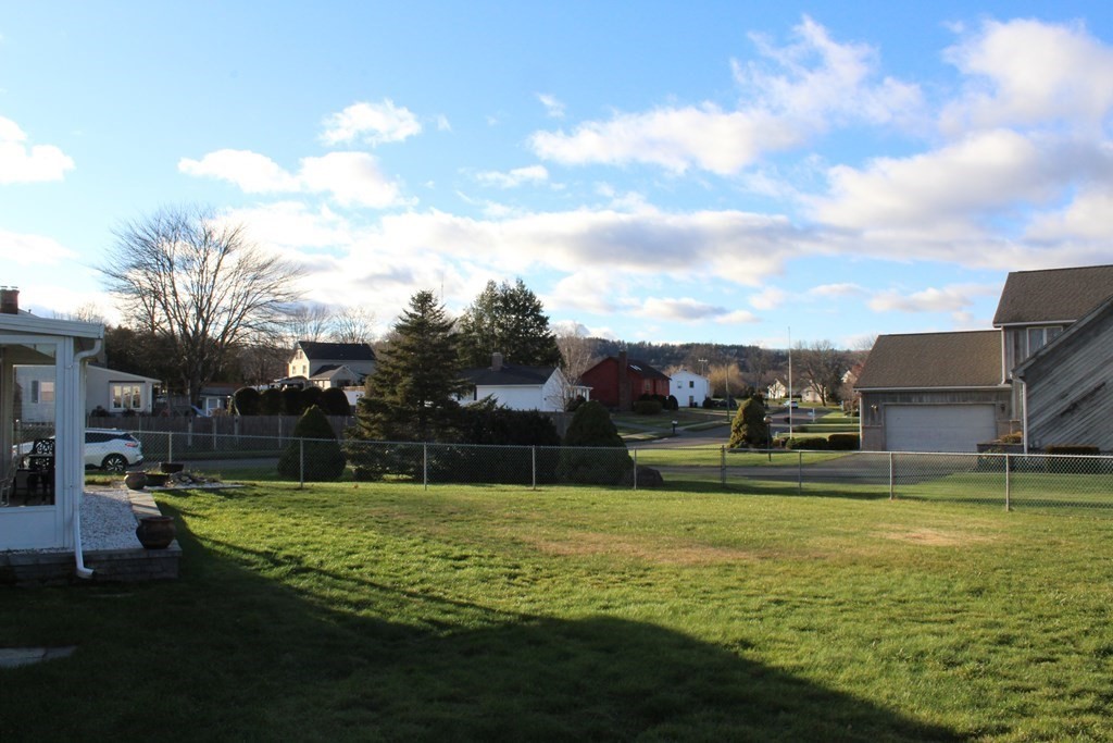 39 Robin Ridge Drive Feeding Hills, MA 01030 - Photo 26 of 26 Gallery Image 26
