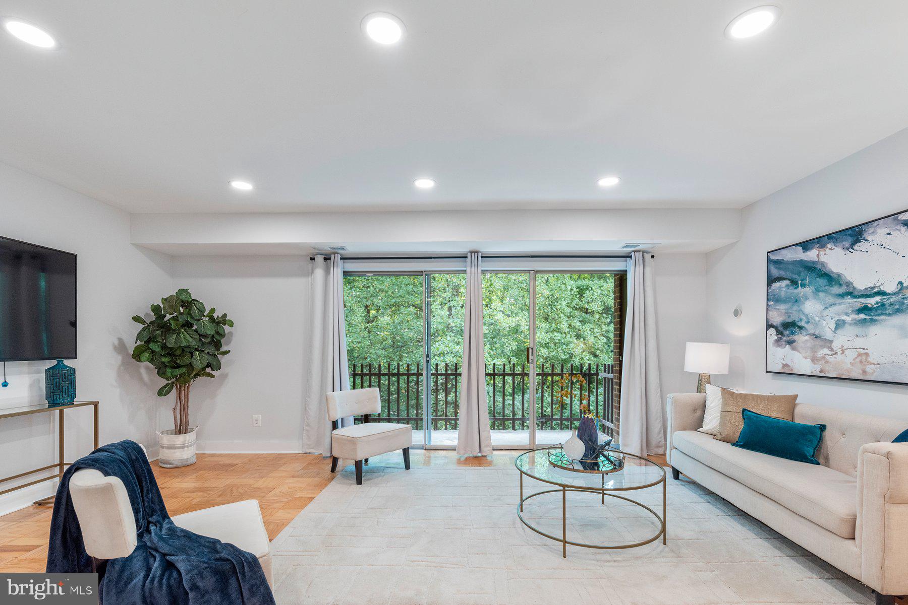 11609 Vantage Hill Road, Unit 12B Reston, VA 20190 - Photo 2 of 39 Living Room #1