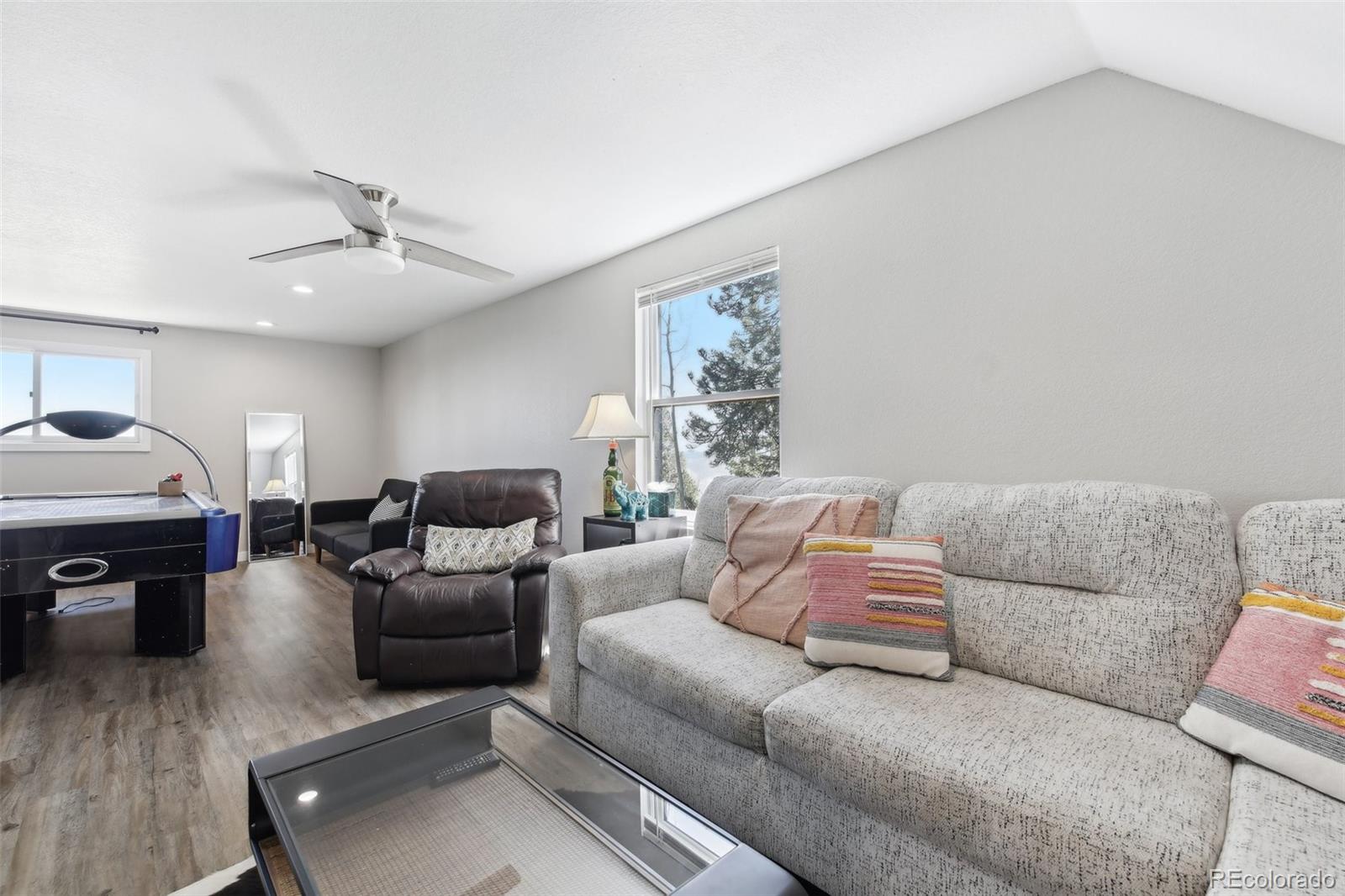 11390 Shimley Road Golden, CO 80403 - Photo 20 of 33 Gallery Image 20