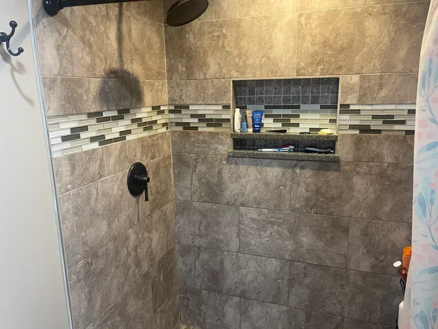 $369,900 | 2213 South Oakley Avenue, Chicago, IL 60608