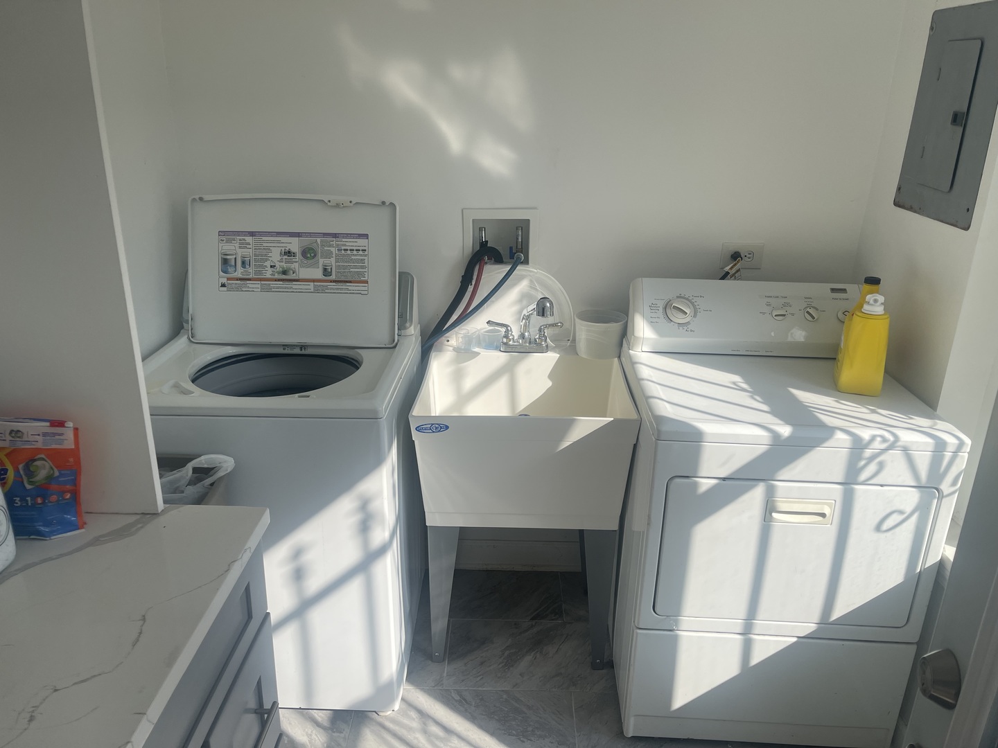 2213 South Oakley Avenue Chicago, IL 60608 - Photo 20 of 27 a room with storage and utility