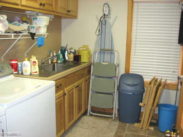 276 Wheeler Road Reidsville, NC 27320 - Photo 15 of 16 Laundry Room.