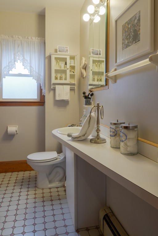 10 Laurent Road Salem, MA 01970 - Photo 12 of 30 Gallery Image 12