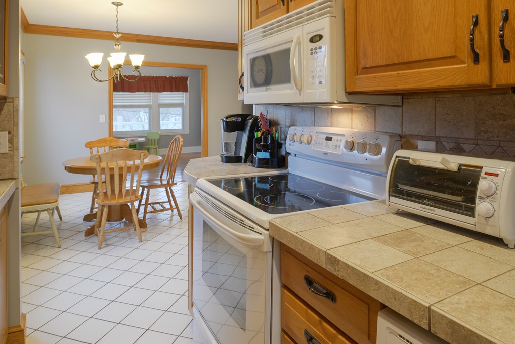 10 Laurent Road Salem, MA 01970 - Photo 20 of 30 Gallery Image 20