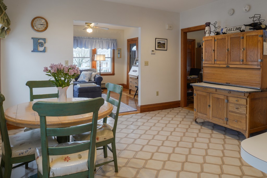 10 Laurent Road Salem, MA 01970 - Photo 8 of 30 Gallery Image 8