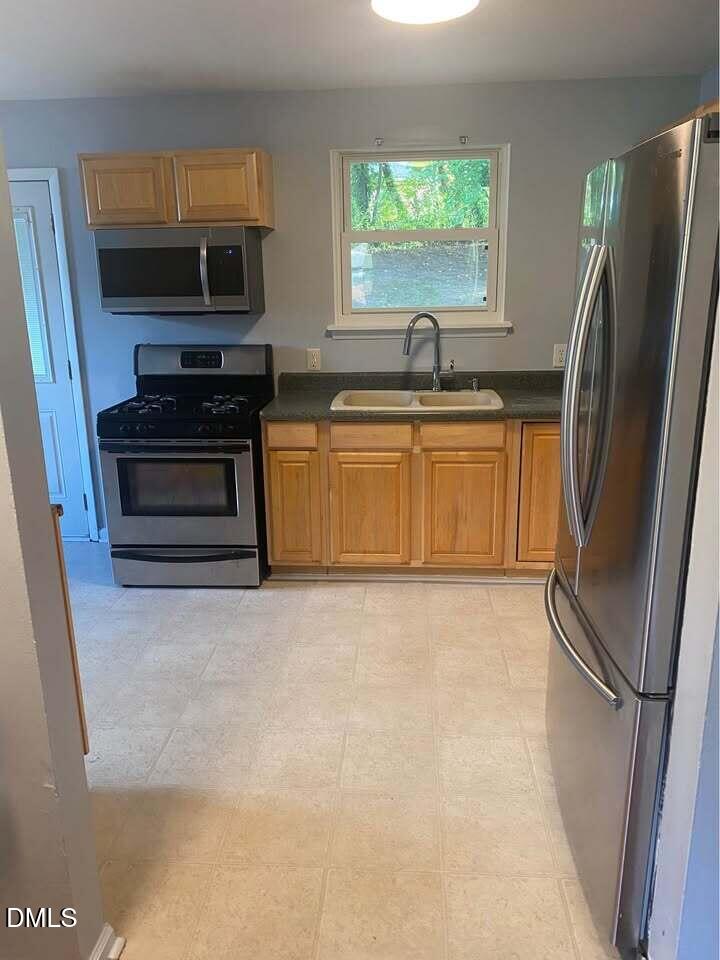 2021 Waters Drive Raleigh, NC 27610 - Photo 3 of 21 waters 14